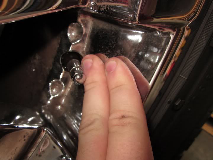 rubbingbrakedust.jpg