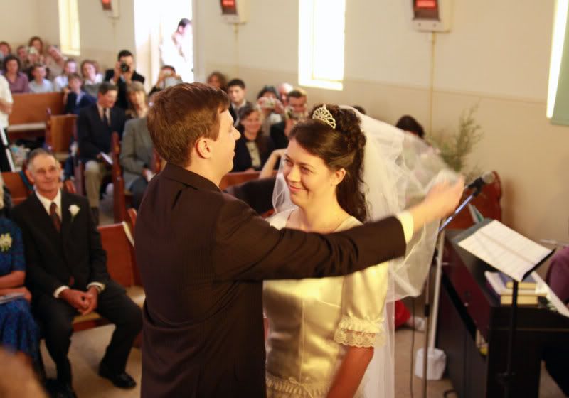 IMAGE: http://i96.photobucket.com/albums/l169/ozimax/Ceremonylarge1.jpg