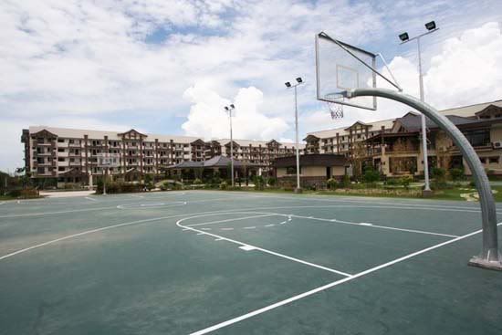 basketball court Pictures, Images and Photos