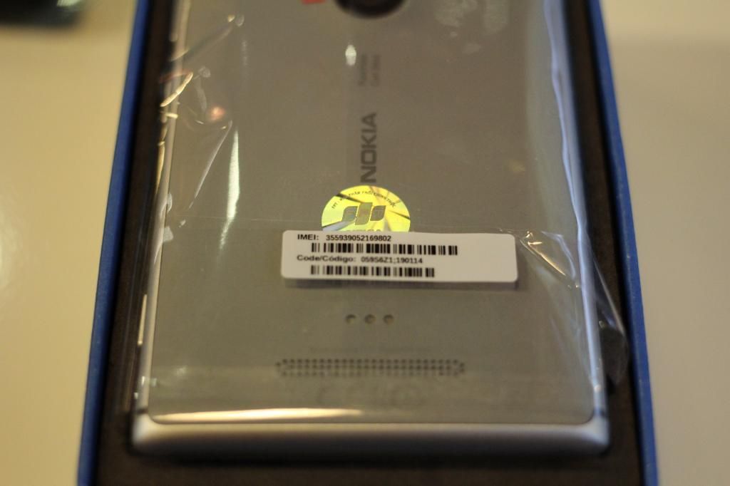 HCM - Nokia  Lumina 925 bạc Fullbox còn bảo hành tới tháng 2/2015. - 5
