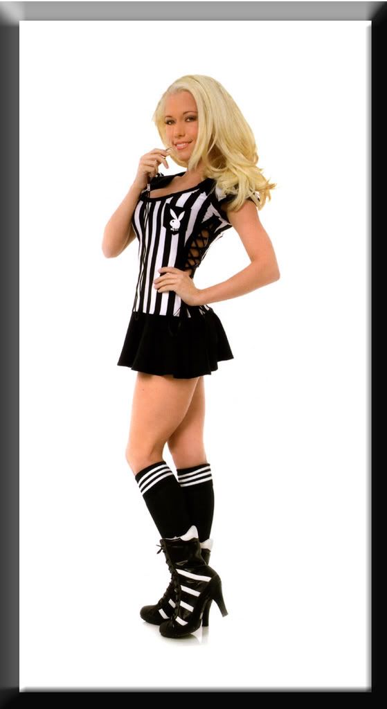 70referee400212_mn.jpg