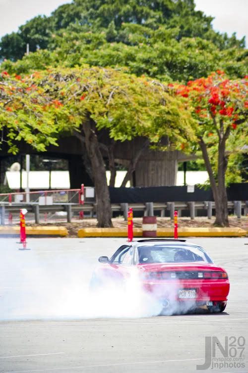 IMAGE: http://i96.photobucket.com/albums/l192/jnakatsu/10-22-2007-DriftRed.jpg