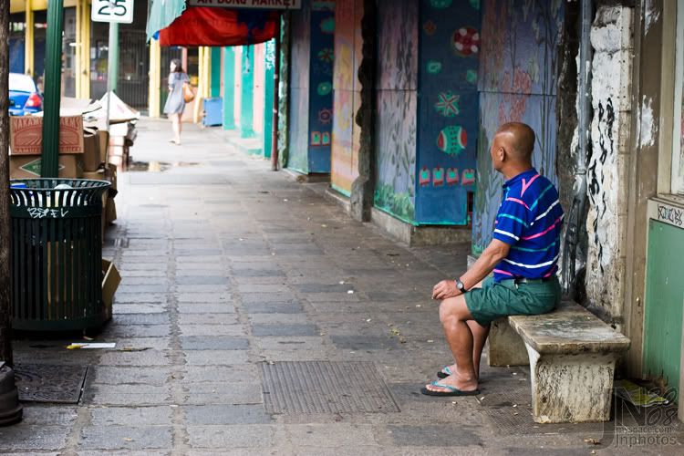 IMAGE: http://i96.photobucket.com/albums/l192/jnakatsu/2-6-2008-Man-Looking.jpg