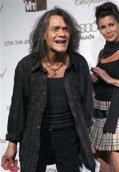 [Linked Image from i96.photobucket.com]