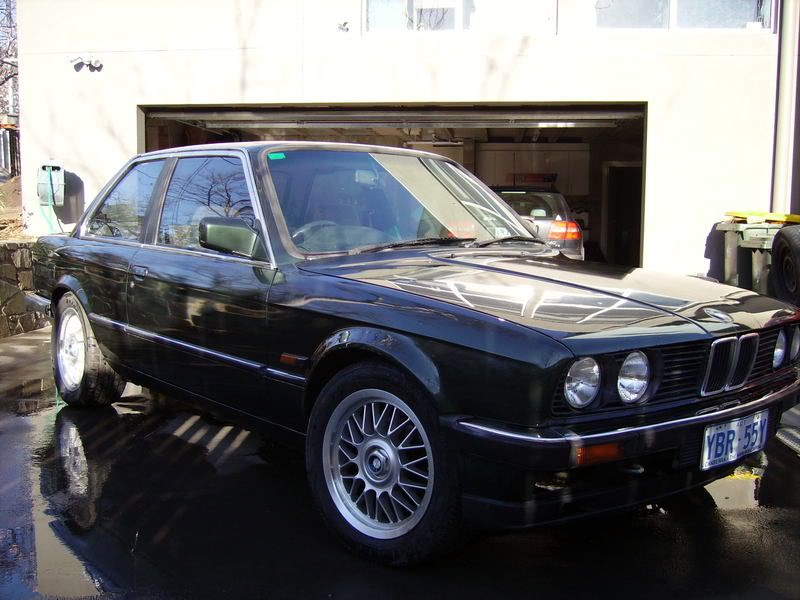 For sale BMW E30 coupe unstarted project Item Condition Good drives well 