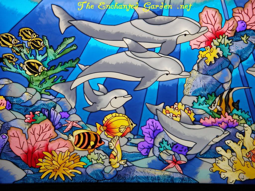 This spectacular Work of Art featuring dolphins and the beauty of the 