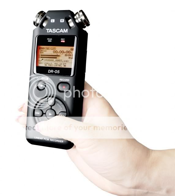 Tascam Dr 05 Handheld PCM Portable Digital Recorder DR05